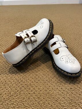 Dr. Martens Womens 8065 Mary Jane White size 7 Double Buckle